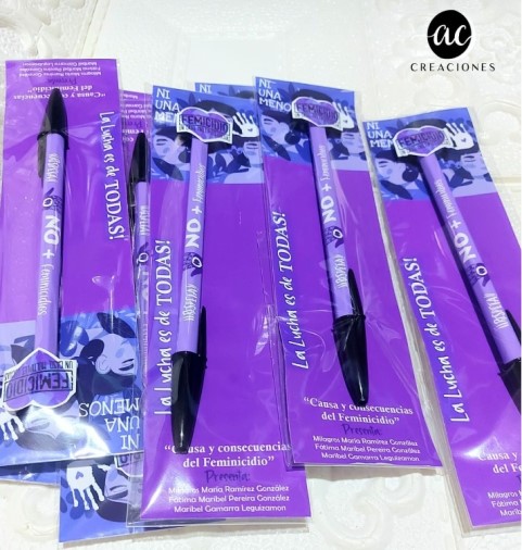 tarjeta_con_boligrafo